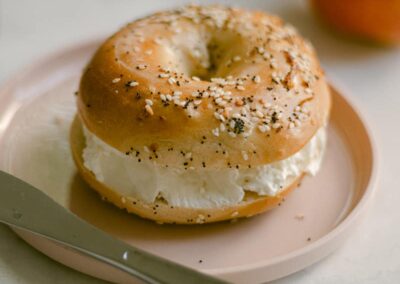 Nivy Bagels